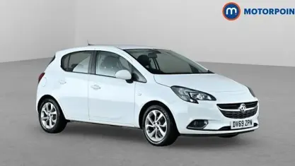 Used Vauxhall Corsa SRi 90 HP (66 kW) 2019 White Hatchback