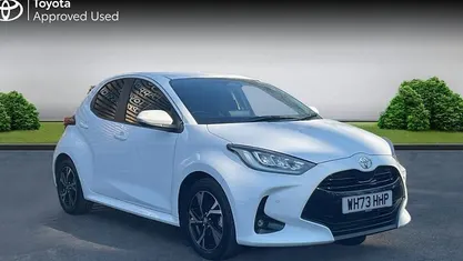 Used Toyota Yaris Hybrid Design 116 HP (85 kW) 2026 Hatchback