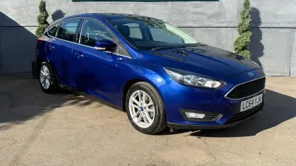 Used Ford Focus Zetec 101 HP (74 kW) 2015 Blue Hatchback