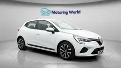 Used 2021 Renault Clio V Iconic Hatchback | £10,500 (Fair price)
