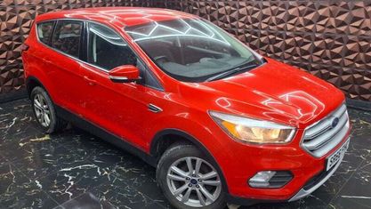 Używany Ford Kuga Zetec 120 KM (88 kW) 2019 SUV