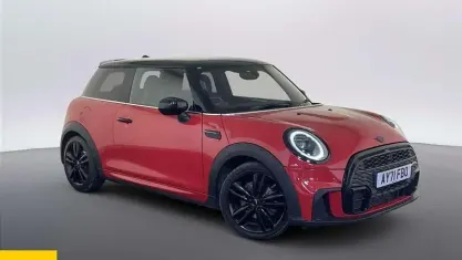 Used Mini Cooper Hatch 136 HP (100 kW) 2022 Red Hatchback