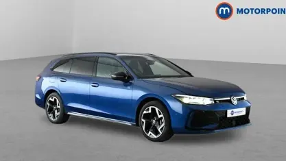 Used VW Passat R-line 272 HP (200 kW) 2025 Blue Estate