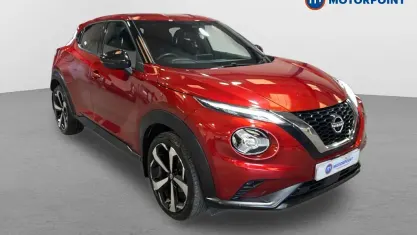 Begagnad Nissan Juke Tekna 114 HK (83 kW) 2022 Röd SUV