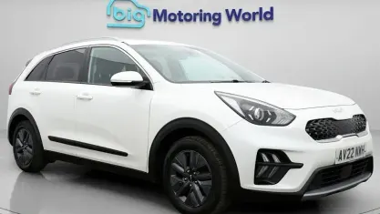Used Kia Niro 141 HP (103 kW) 2022 White SUV