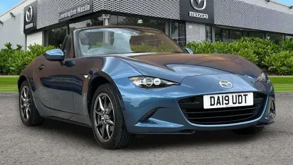 Used Mazda MX5 Inclusive 132 HP (97 kW) 2019 Blue Cabriolet