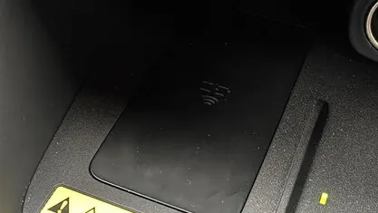 Blue Used 2025 Toyota Yaris Hybrid Edition Hatchback | £23,099 (Fair price)