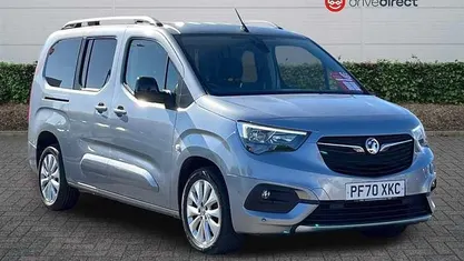 Used Vauxhall Combo Elite 131 HP (96 kW) 2021 MPV
