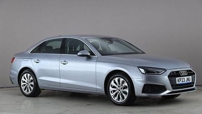 Usado Audi A4 150 CV (110 kW) 2023 Plateado Berlina