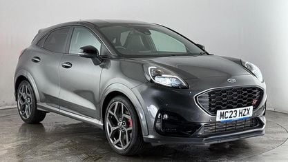 Używany Ford Puma ST 200 KM (147 kW) 2023 Szary Hatchback