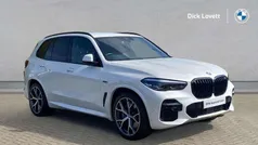 White Used 2022 BMW X5 M Sport SUV | £46,490 (Fair price)