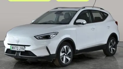 Used MG ZS Trophy 130 kW (177 HP) 2023 White Hatchback