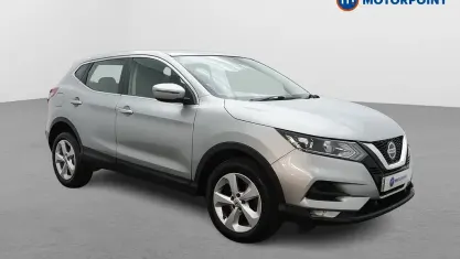 Używany Nissan Qashqai Acenta Premium 140 KM (102 kW) 2019 Srebrny SUV