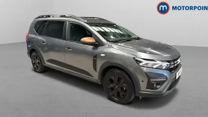 Used Dacia Jogger Extreme 141 HP (103 kW) 2024 Grey MPV