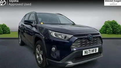 Usado Toyota RAV4 Design 218 HP (160 kW) 2025 SUV