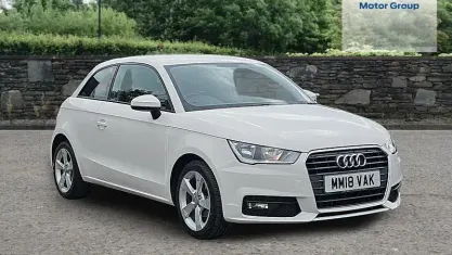 Used Audi A1 Sportback Sport 95 HP (69 kW) 2017 White Hatchback