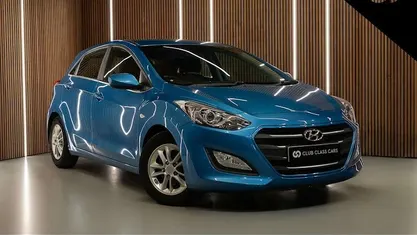 Used Hyundai i30 SE 110 HP (80 kW) 2016 Blue Hatchback