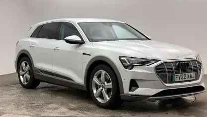 Used Audi e-tron 230 kW (313 HP) 2022 White SUV
