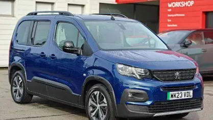 Used Peugeot e-Rifter GTi 100 kW (136 HP) 2023 Blue MPV