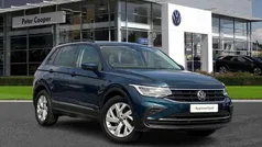 Nightshade blue Used 2021 VW Tiguan Life SUV | £19,494 (Fair price)