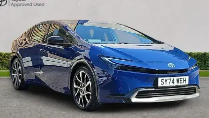 Used Toyota Prius 223 HP (164 kW) 2026 Hatchback