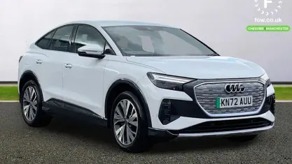 Used Audi Q4 Sportback e-tron Sport 125 kW (170 HP) 2022 White SUV