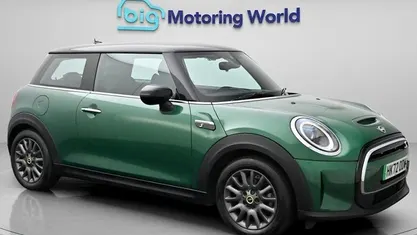 Used Mini Cooper Level 2 135 kW (184 HP) 2023 Hatchback
