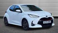 White Used 2022 Toyota Yaris Hybrid Design Hatchback | £18,195 (Fair price)