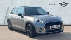 Silver Used 2018 Mini Cooper Hatch Hatchback | £13,355 (Good price)
