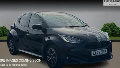 Used Toyota Yaris Hybrid Design 116 HP (85 kW) 2025 Hatchback