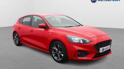 Used Ford Focus ST-Line 120 HP (88 kW) 2020 Red Hatchback