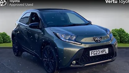 Used Toyota Aygo X Edition 72 HP (52 kW) 2023 Green SUV