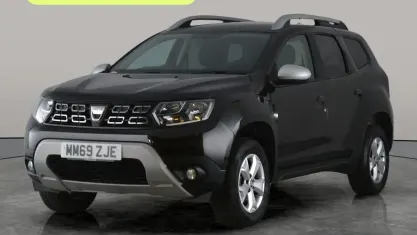 Usado Dacia Duster Comfort 101 HP (74 kW) 2019 Preto SUV