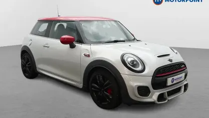 Used Mini John Cooper Works Comfort 231 HP (169 kW) 2020 Silver Hatchback
