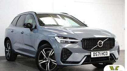 Usado Volvo XC60 R-Design 340 HP (250 kW) 2021 Cinzento SUV