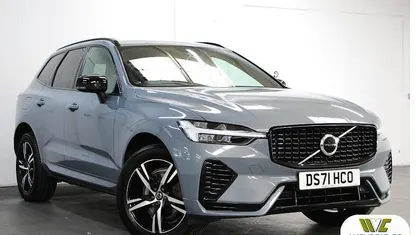 Usado Volvo XC60 R-Design 340 HP (250 kW) 2021 Cinzento SUV