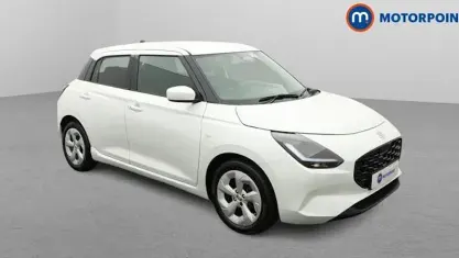 Used Suzuki Swift 82 HP (60 kW) 2024 White Hatchback