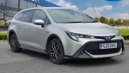 Usado Toyota Corolla 184 CV (135 kW) 2020 Plateado Familiar