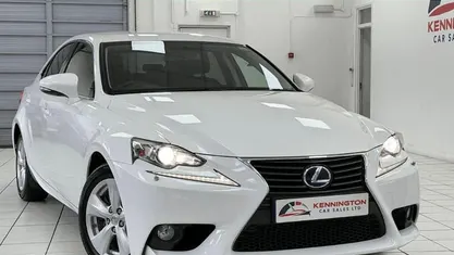 Used Lexus IS300h 223 HP (164 kW) 2016 Sedan