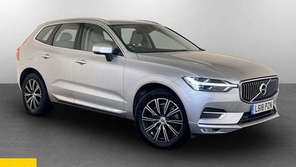 Używany Volvo XC60 Inscription 235 KM (172 kW) 2018 Srebrny SUV