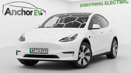 Used Tesla Model Y Long Range AWD 286 kW (389 HP) 2025 SUV