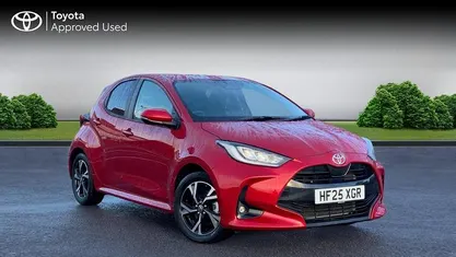 Used Toyota Yaris Hybrid Design 116 HP (85 kW) 2025 Hatchback