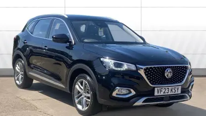 Usado MG HS Excite 162 HP (119 kW) 2023 Preto SUV