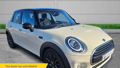 Used Mini Cooper Hatch 136 HP (100 kW) 2018 White Hatchback