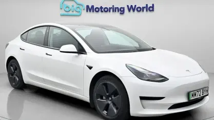 Used Tesla Model 3 RWD 222 kW (302 HP) 2022 White Sedan