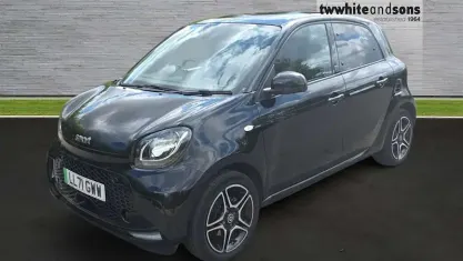 Used Smart ForFour Electric Drive Premium 60 kW (82 HP) 2022 Hatchback