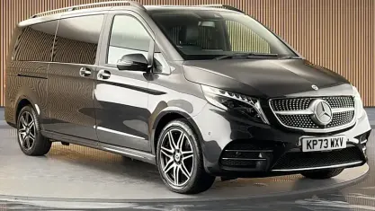 Used Mercedes V300 AMG line 237 HP (174 kW) 2023 Graphite grey MPV