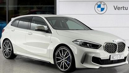 Usado BMW M135 Shadowline 306 CV (225 kW) 2023 Blanco Utilitario