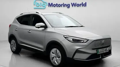 Used MG ZS Trophy 114 kW (156 HP) 2023 Silver SUV