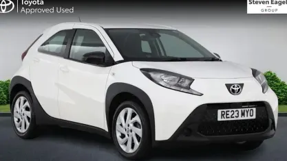 Used Toyota Aygo X PURE 72 HP (52 kW) 2025 SUV